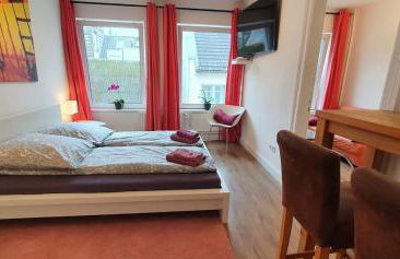 2 Great Apartment near Hans Albers Platz - Foto 1