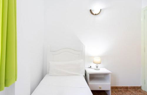 Home2Book Family House with Terrace in Las Maretas - Foto 18