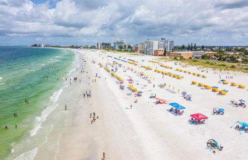 Beach Haven in South Clearwater Beach - Foto 1