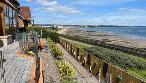 Luxury Seaside Home with Incredible Views - Foto 1