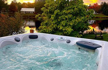 Serenity ShoresHot Tub Lake ViewPet Friendly - Foto 1