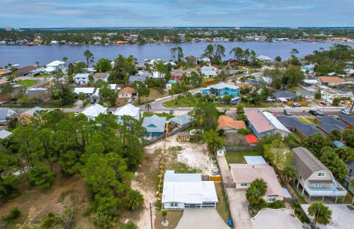 Sea Breeze House- 3 bd 2 ba 5 min walk to beach - Foto 27