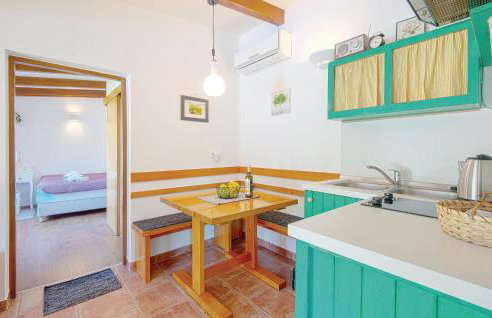 Amazing Home In Lopatinec With Jacuzzi - Foto 26