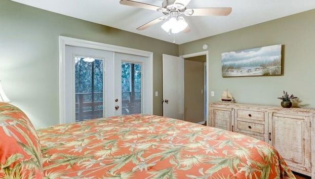 Amelia Landings Condo, Easy Access to the Pool and Short Walk to the Beach by RedAwning - Foto 5, Habitación