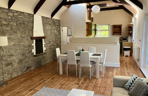 Lovely cottage in Penryn centre with parking - Photo 5