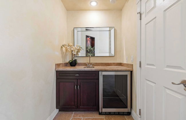 Chardonnay Charm by Avantstay Luxe Group Retreat w/ Pool Mins to Wineries - Foto 14