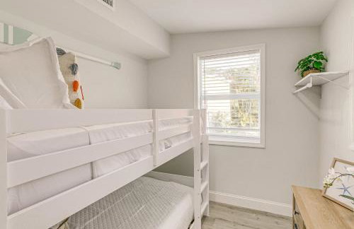 Heated Pool + Backyard: North Palm Beach Retreat! - Foto 18