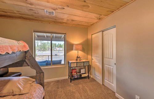 1 Mi to Rainbow Lake: Newly Built & Woodsy Retreat - Foto 26