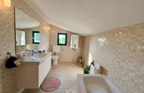 Villa Stone Pearl with heated swimming pool - Foto 33
