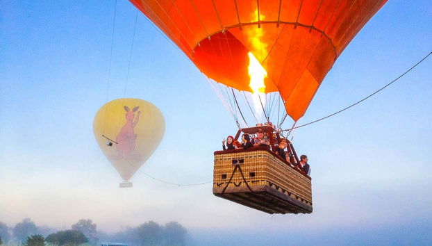 Iniciando el paseo en globo por Cairns