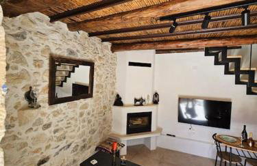 Rafeio Roustic Maisonette - Photo 3
