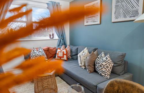 1-Bedroom Luxurious, City Centre, Chic & Stunning Apartment in Southampton, Sleeps 4 - by Blue Puffin Stays - Photo 15