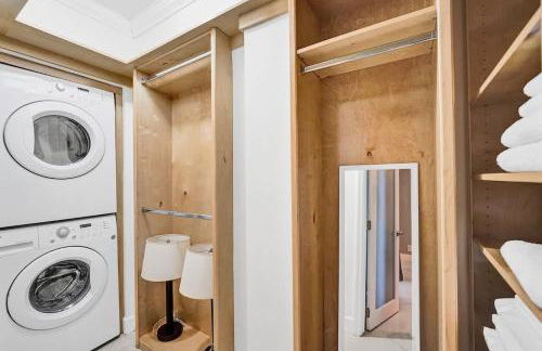 Beach Isles Modern 1BR Waterfront Apartment with Patio - Foto 39