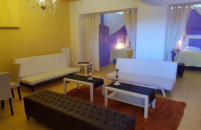 The golden brown luxury guesthouse - Foto 7