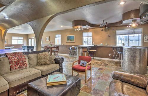 Cozy Black Hawk Retreat with Games and Patio - Foto 5