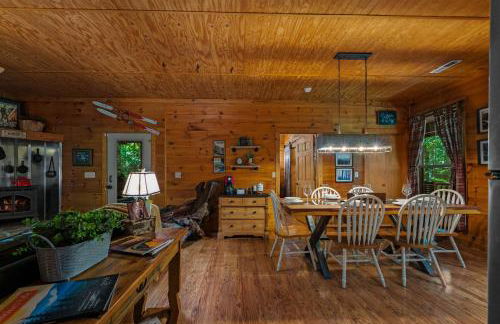Dreamy Cabin & Outdoor Oasis! Mins to Nat'l Park! - Foto 18