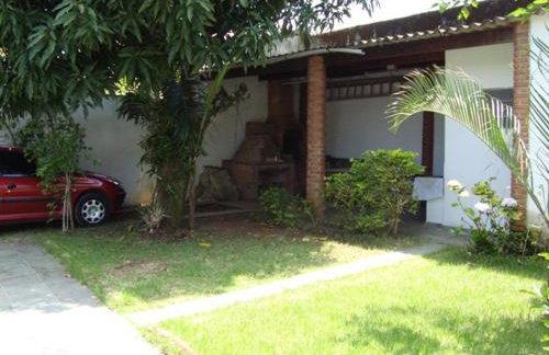 Casa arejada e espaçosa - Foto 2