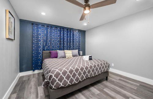 Classy and Chic 2BR Home near Galleria - Foto 3