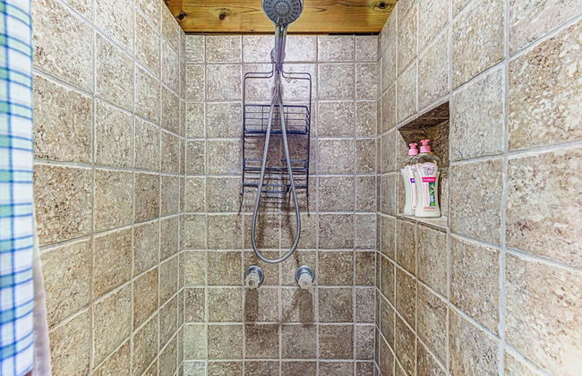 Kingsland Duo 2 Cottages in 1 w/ Lakeview! - Foto 13