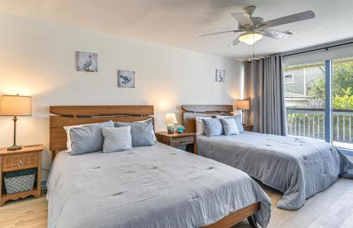 Walk to The Strand Historic Family Base with Yard! - Foto 10