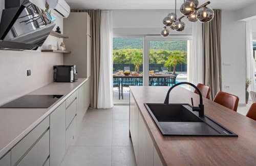 Villa Carmen with 5 en-suite bedrooms, 48 sqm pool, 8km from sea - Photo 16