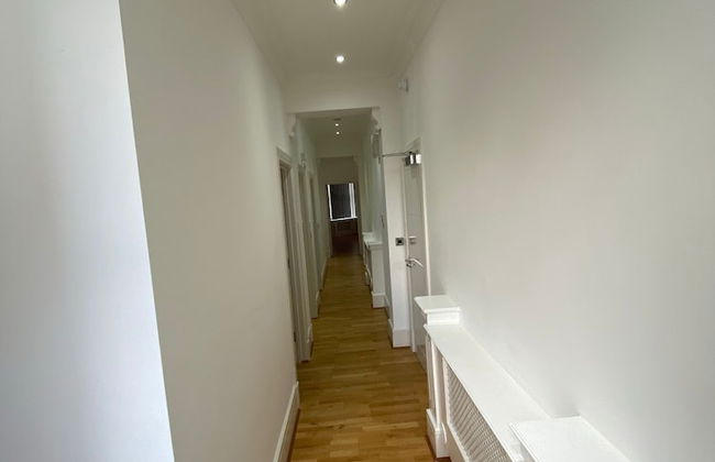 Charming 2-bed Apartment in Wolverhampton - Foto 14