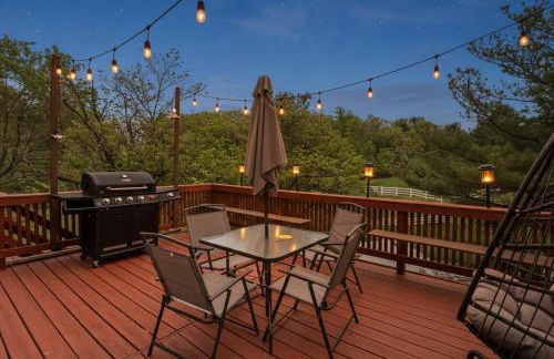 Spacious 3BR Townhouse with Balcony & Gym - Foto 1