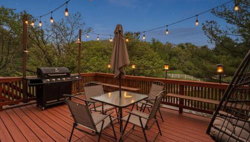 Spacious 3BR Townhouse with Balcony & Gym - Foto 1