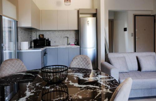 Poseidon 77B Luxury Residences - Photo 4