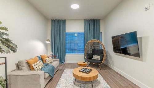 Blue Breakaway with Free Parking and Sleeps 9, Book 7 days, Get 20 Percent OFF - Foto 3