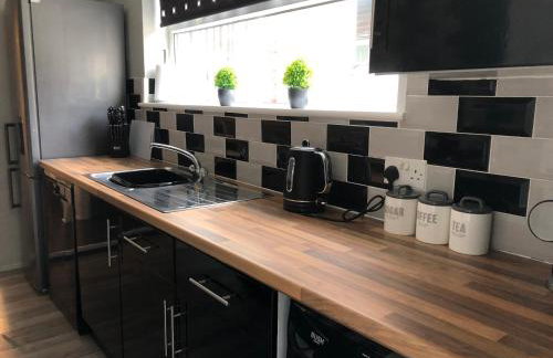 34 Brunton Street Serviced Accommodation - Photo 10