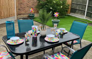 Beautiful 2-bedroom in Grays close to Lakeside - Foto 12