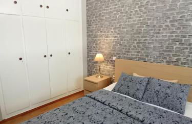 Joanna's heart of Athens one BR Charm Balcony view Walk to Tourist Spots - Foto 23