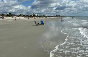 COFFEE on THE BEACH WINE on THE MARSH DOCK - Foto 5
