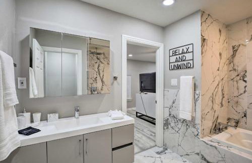 Families Welcome! Garland Home with Game Room - Foto 15