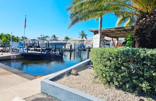 New Lagoon-front townhouse with Marina Day Dreams Key Largo - Foto 27
