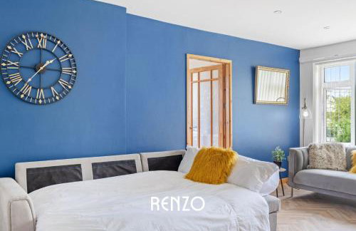 Vibrant 2-bed Home in Nottingham by Renzo, Free Driveway Parking, Sleeps 6! - Foto 4