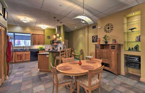 Idyllic Dtwn Anchorage Condo with Fireplace! - Photo 8