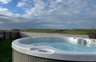 Coastal retreat with hot tub and panoramic views - Foto 23