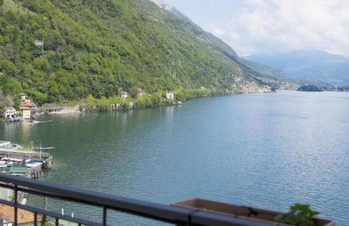 Attico Con Grande Terrazza vista Lago - Foto 23