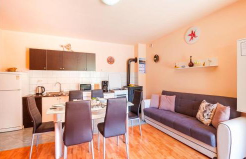 Four-Bedroom Holiday Home Kucice With A Fireplace 09 - Photo 20