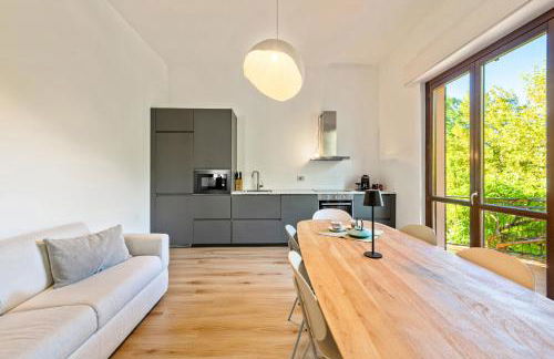 Lakefront apartment with terrace near Como - Foto 2