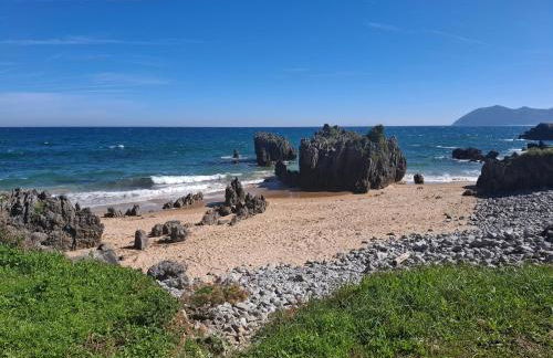 Alojamiento AJO con piscina y tenis - Ajo Palace - Foto 36