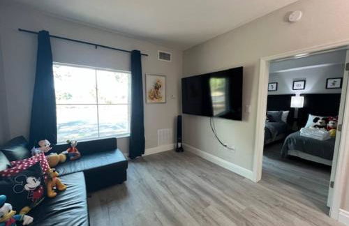 Disney Epic 1st Floor Shuttle - Foto 73