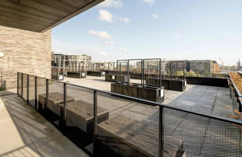 Modern 3-Bedroom Apartment near Kings Cross & Coal Drops - Photo 11