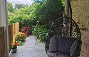 La chaume du marais poitevin avec barque green venice with boat - Foto 10