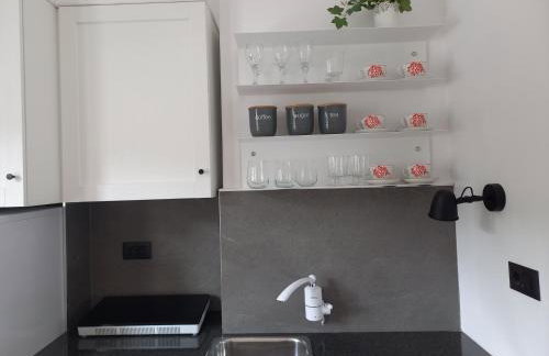 Unique residence with garden and sea view - Photo 18