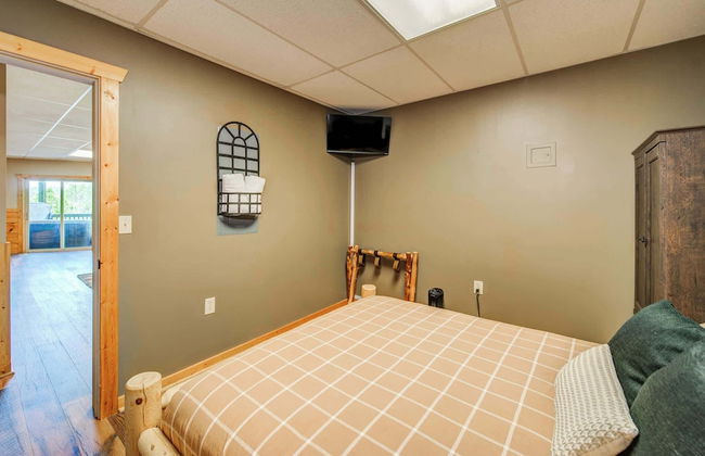 Four Bear Hideaway Coosawattee River Resort! - Foto 4