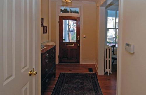 1879 Downtown Annapolis Home with Koi Ponds and Gardens - Foto 31