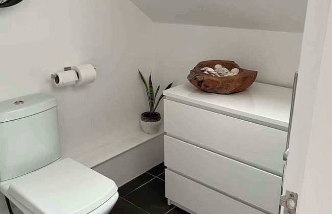 Cosy Village Apartment in Nottingham With Parking - Foto 12